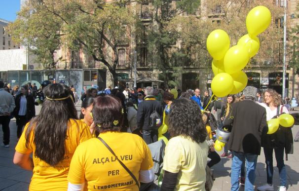Más de 250 participantes en la EndoMarcha 2016 por la endometriosis en Barcelona