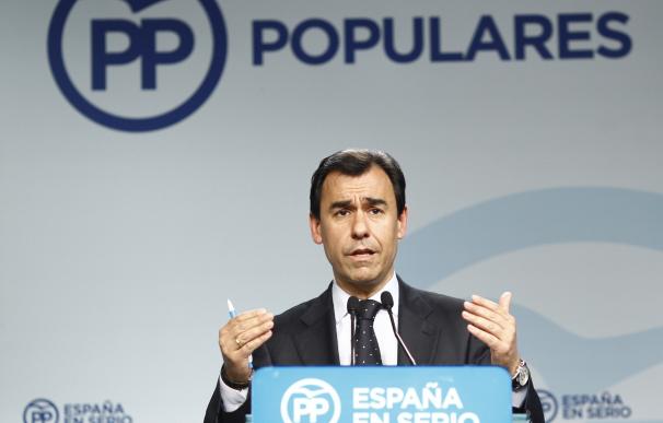 Martínez-Maíllo destaca las "10 acusaciones" de Besteiro y critica a los que "se les llena la boca" de acusar al PP