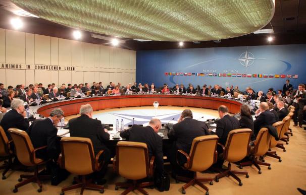 Rasmussen pide que la OTAN gaste de forma inteligente ante los recortes financieros