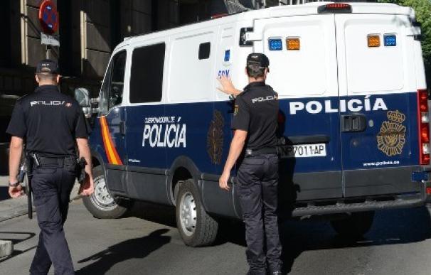 Encuentran a un niño de 16 años encadenado dentro de su casa en Ceuta