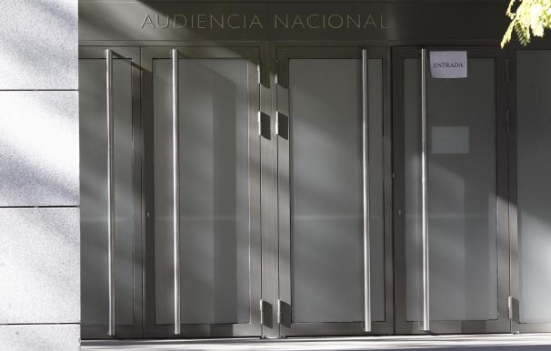 La Audiencia Nacional condena al tuitero que se cagó en los Reyes a pagar una multa de 240 euros