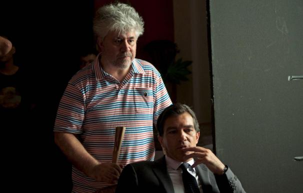 Almodóvar inicia el rodaje de su nueva película "La piel que habito"