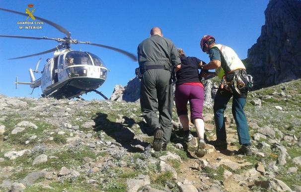 Rescatada una montañera que sufrió un esguince cuando realizada una ruta por Collado Jermoso, en León