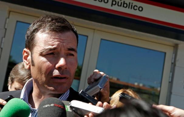 Gómez declina contestar a Zapatero por "discreción"