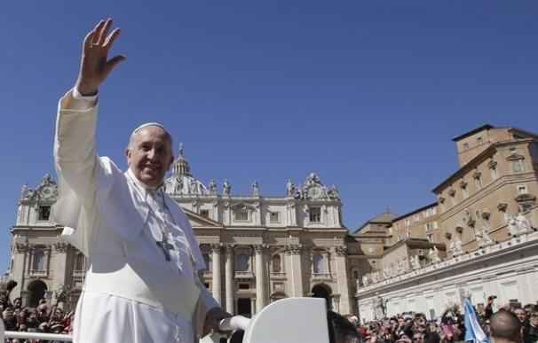 El Vaticano confirma que el Papa estudia viajar a Cuba en septiembre