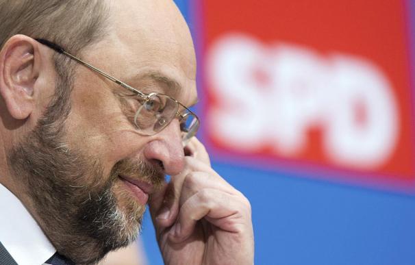 Schulz renunciará a la CE si sigue como presidente del PE, según el SPD
