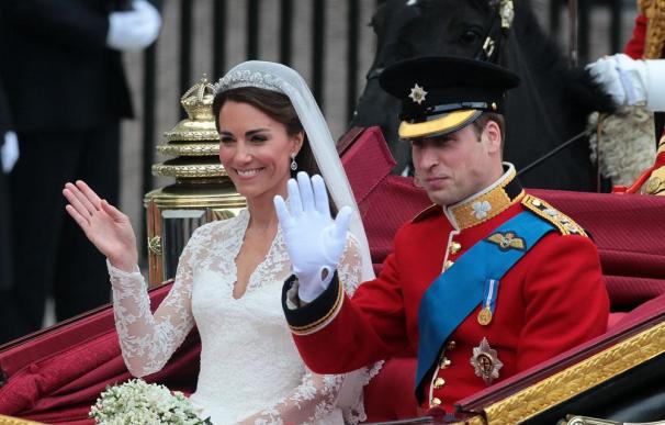 Los duques de Cambridge celebrarán su primer aniversario de boda con tres apariciones públicas