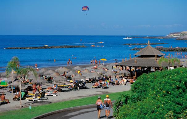 Tenerife registra en febrero un 11,2% más de turistas que el año pasado