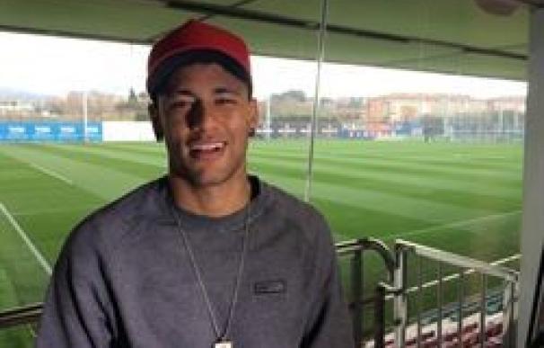 Neymar: "No me veo dejando el Barça, estoy muy feliz aquí"