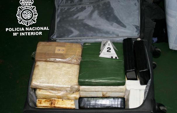 Seis detenidos al desarticular una banda de narcotraficantes con 77 kilos de cocaína