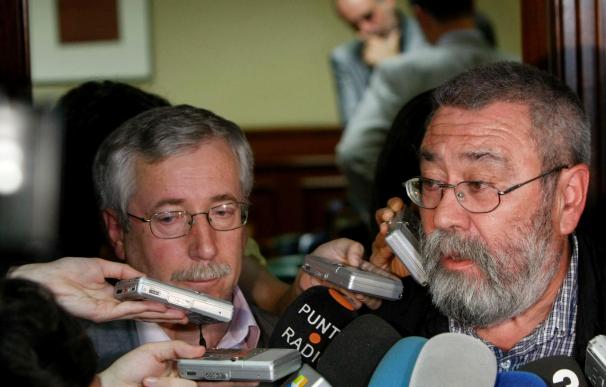 Méndez y Toxo consideran que el decreto "agrava" y "empeora" la reforma laboral