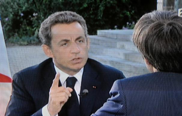 Nicolas Sarkozy denuncia "calumnias" y "mentiras" contra él y el Gobierno
