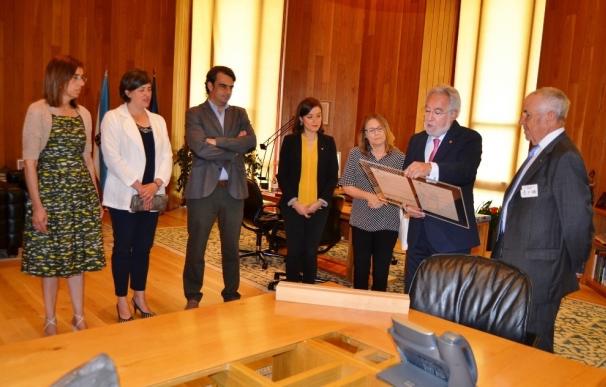 El Parlamento incorpora a sus fondos documentales el acta de constitución de la Asamblea de Parlamentarios de Galicia