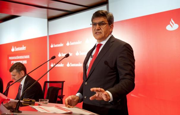 Santander espera que la aprobación de Competencia para la fusión con Popular llegue en "semanas"