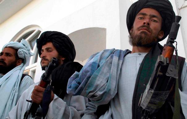 Mueren 15 insurgentes al explotar las bombas que fabricaban en una mezquita de Afganistán
