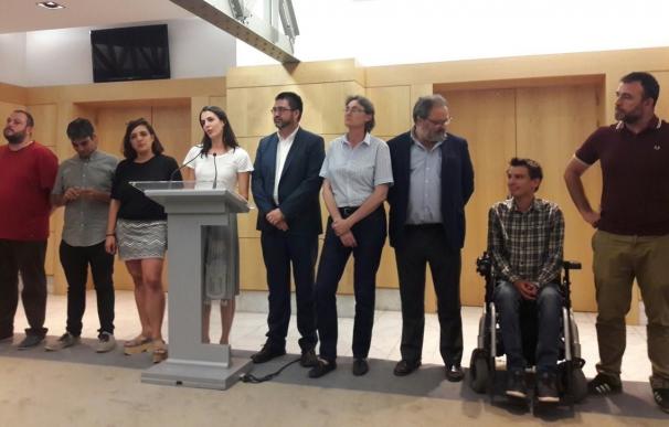 Carmena y concejales de Ahora Madrid donan 30% de sueldo a ONGs que trabajan con refugiados o a partidos, entre otros