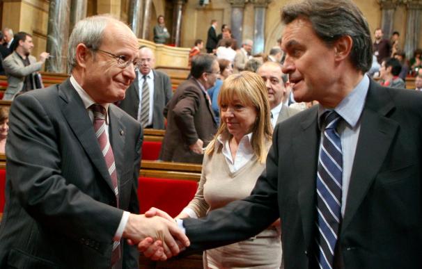 Montilla y Mas aplazan la cumbre catalana y el pleno hasta tener la sentencia sobre el Estatut