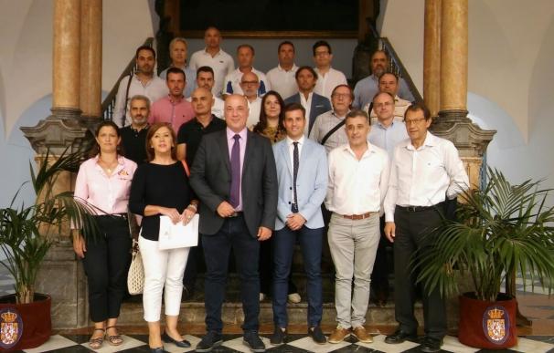 La Diputación firma 20 convenios destinados a la puesta en marcha de iniciativas de carácter deportivo
