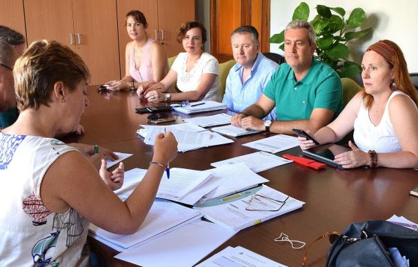 El Ayuntamiento de Santa Cruz de Tenerife invertirá 31,8 millones en seis años en ayuda a domicilio