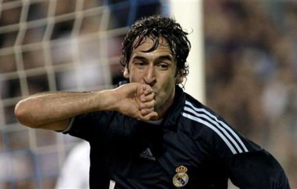 El Madrid convoca un acto de despedida a Raúl