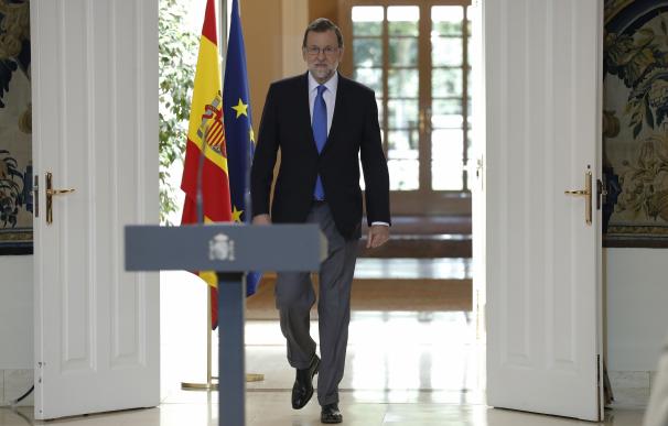Mariano Rajoy anuncia un recurso ante el Constitucional contra la reforma de desconexión catalana.