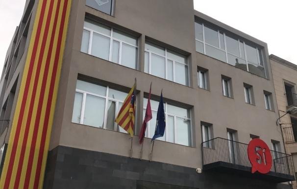 El Ayuntamiento de Alcarràs (Lleida) aprueba una moción de rechazo a la bandera española