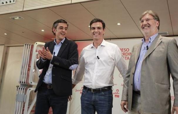 Sánchez, con Madina y Pérez Tapias, candidatos a las secretaría general.