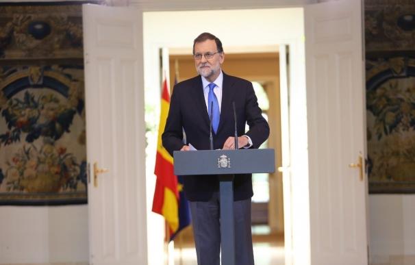 Rajoy recurre al TC la norma del Parlament para una ruptura exprés y avisa: "No habrá ningún referéndum"