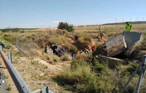 Los tres implicados en el accidente de la AP-68, en Luceni (Zaragoza), miembros de una misma familia de Vizcaya