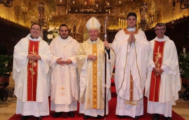 Taltavull nombra tres vicarios parroquiales de Mallorca y un formador del Seminario Mayor