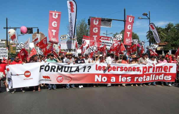 Unas 2.000 personas se manifiestan en Valencia contra el "despilfarro" en la Fórmula 1