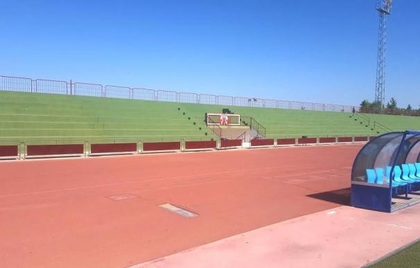 Un centro para el turismo, un espacio multiusos y una cubierta para el estadio en Osuna, con el Supera