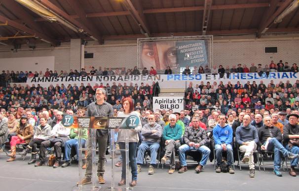 Antiguos reclusos de ETA dan su apoyo al EPPK de cara a "avanzar por vías exclusivamente políticas y democráticas"