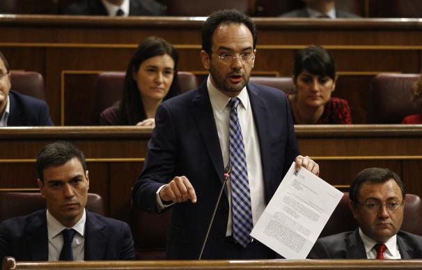 PSOE cree que suprimir 'Diputados' del nombre del Congreso "es un tema a considerar"