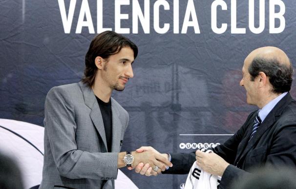 El presidente del Valencia dice que "el capítulo de incorporaciones está cerrado"