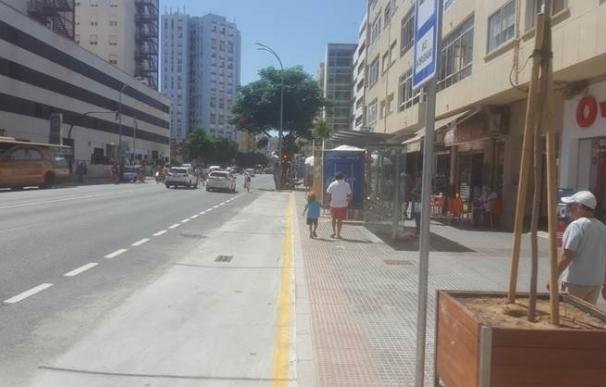 La Junta pone en servicio nuevas paradas de autobuses frente al hospital Puerta del Mar