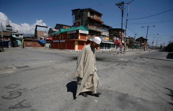 Mueren cuatro supuestos guerrilleros en un combate en la Cachemira india