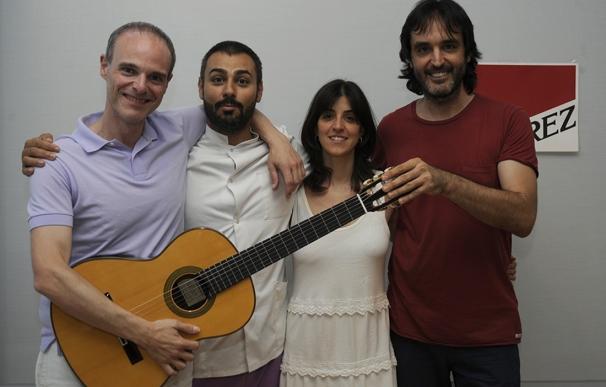 Músicos españoles y de todo el mundo aprenden a tocar la guitarra para evitar lesiones musculares y corregirlas