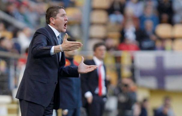 El técnico del Villareral espera que su equipo demuestre que se juegan más que el Valencia