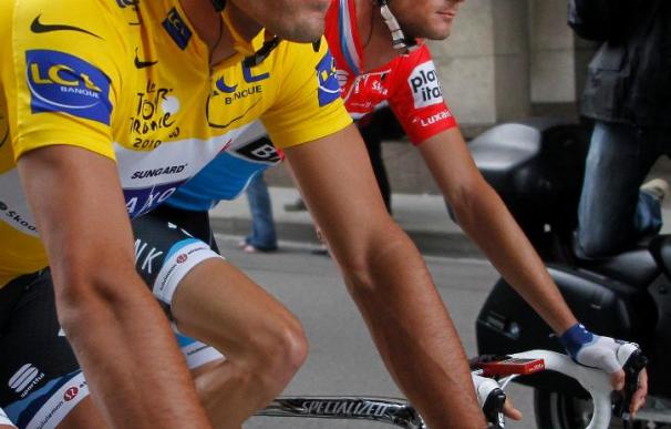 Cancellara es el nuevo líder y Hushovd gana la tercera etapa