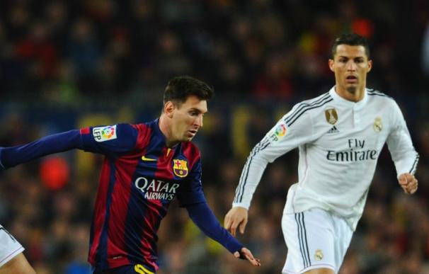 Messi y Ronaldo durante un Clásico de la temporada pasada.