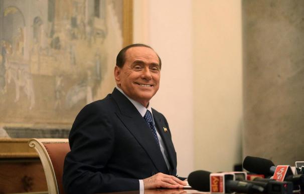 Berlusconi, ante una difícil semana en la que puede quedar fuera del Senado