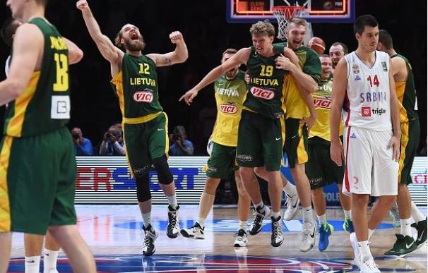 Lituania vence a Serbia (64-67) y será el rival de España en la final del Eurobasket