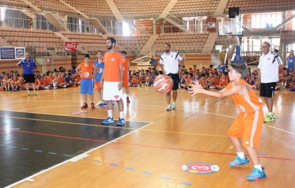 El Campus Calderón de baloncesto alcanza su décima edición en julio en Badajoz con 220 chavales inscritos