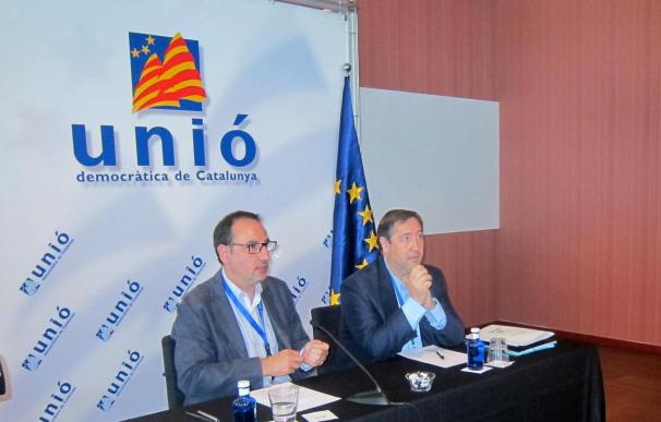 UDC lamenta la privatización de El Prat por frenar su gestión desde Cataluña
