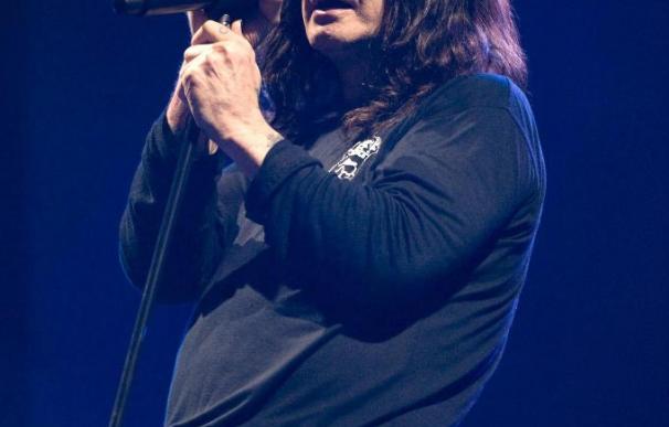El rockero "Ozzy" Osbourne logra el carné de conducir tras 19 intentos