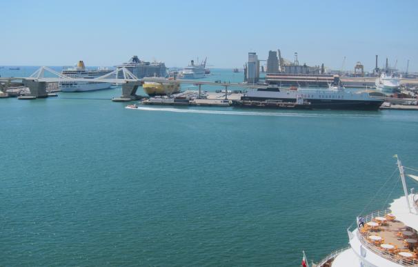 Las grandes navieras refuerzan al Puerto de Barcelona como líder del Mediterráneo en cruceros