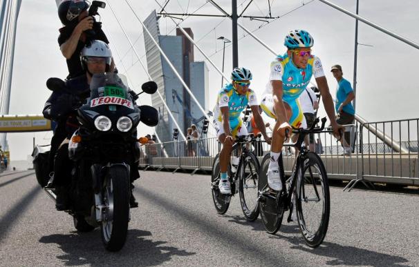 Contador dice que ve a Armstrong "en forma, motivado y será uno de los aspirantes"