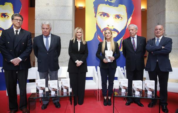 Cifuentes dice que la entereza de Leopoldo López obliga ejercer la libertad "de manera solidaria" a quien la tiene