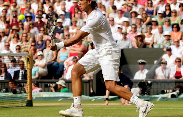 Rafael Nadal vence a Murray en 3 sets y se mete en la final de Wimbledon
